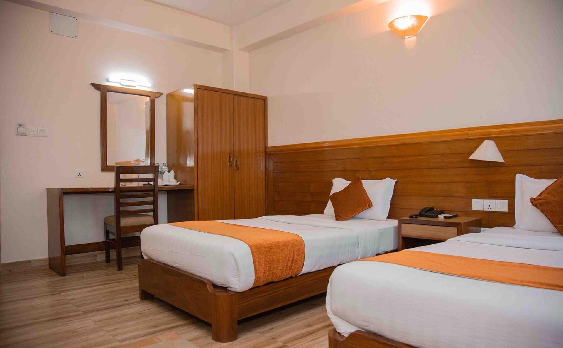 Hotel Mount View Pokhara Zewnętrze zdjęcie