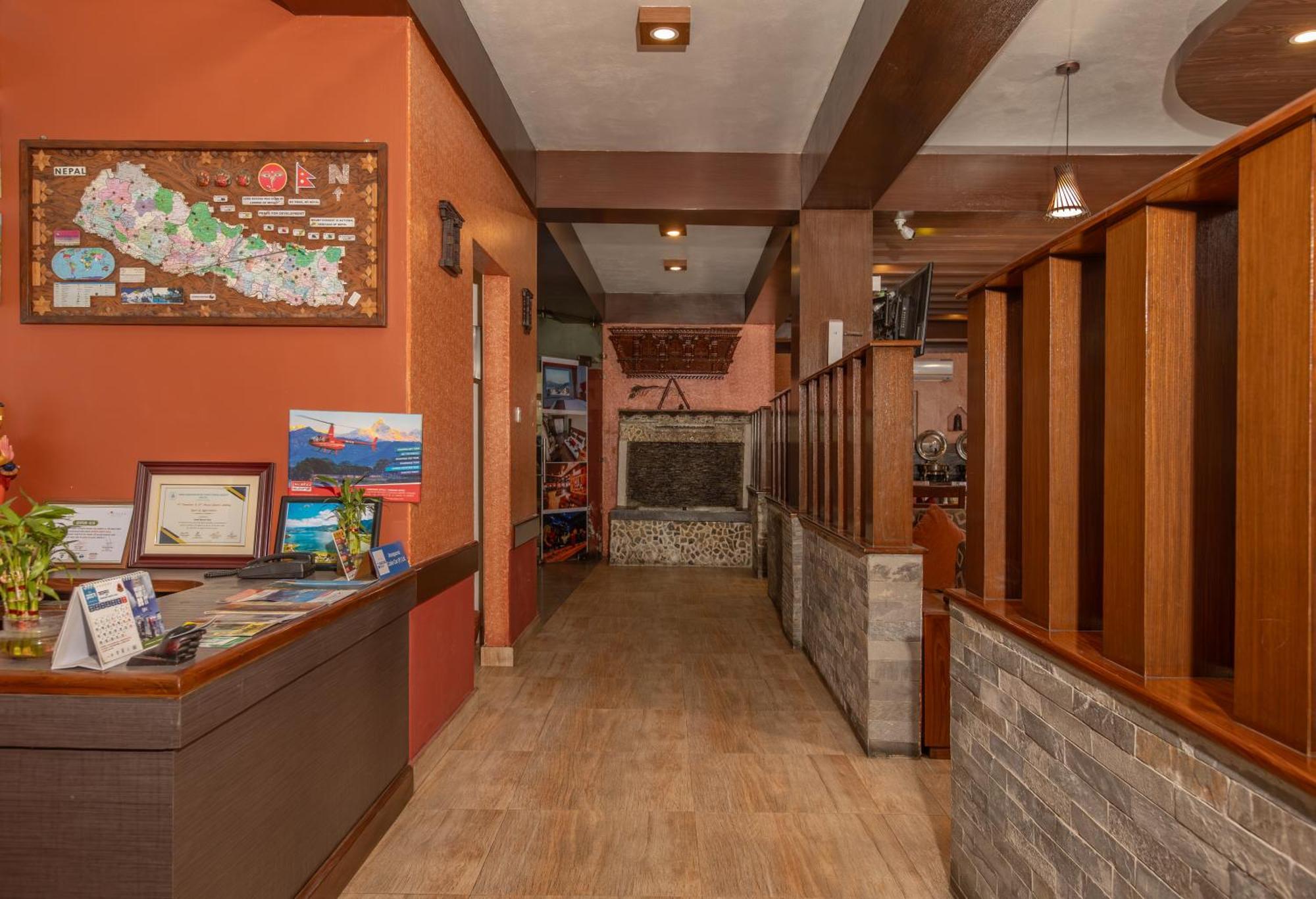 Hotel Mount View Pokhara Zewnętrze zdjęcie
