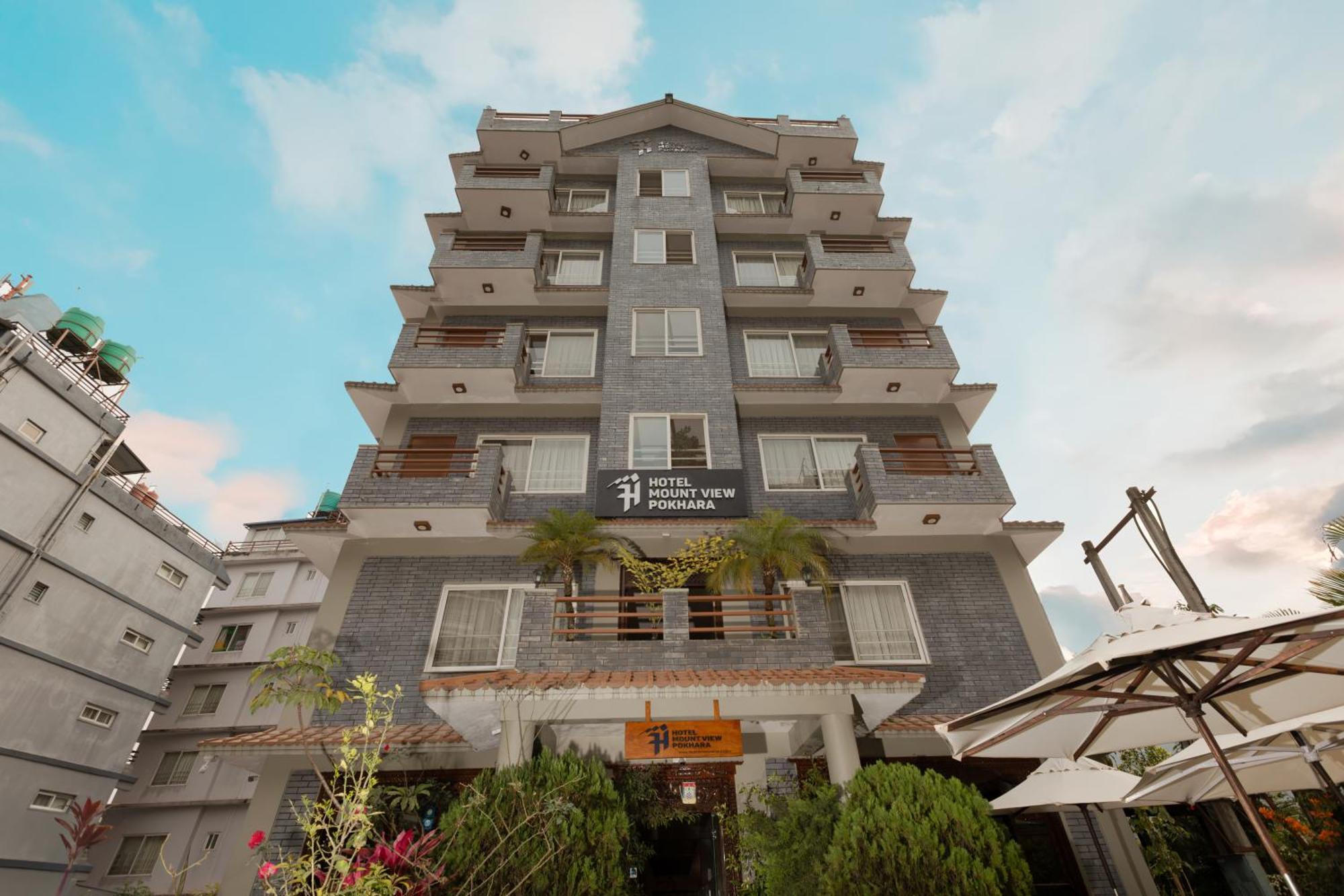 Hotel Mount View Pokhara Zewnętrze zdjęcie