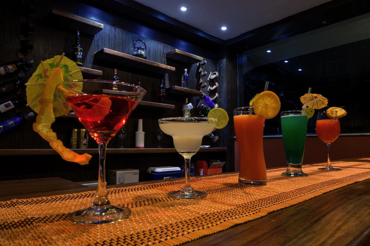 Hotel Mount View Pokhara Zewnętrze zdjęcie