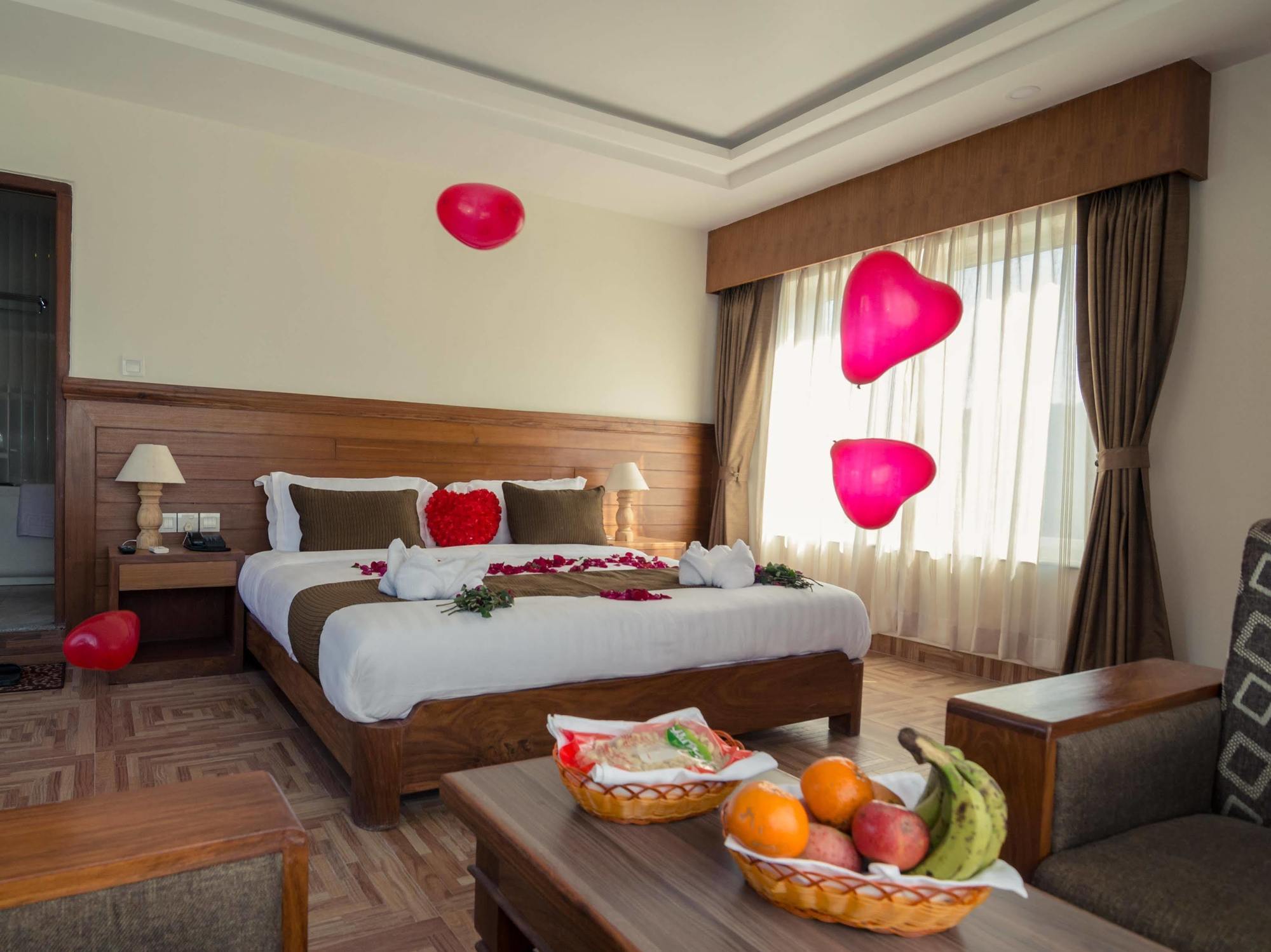Hotel Mount View Pokhara Zewnętrze zdjęcie